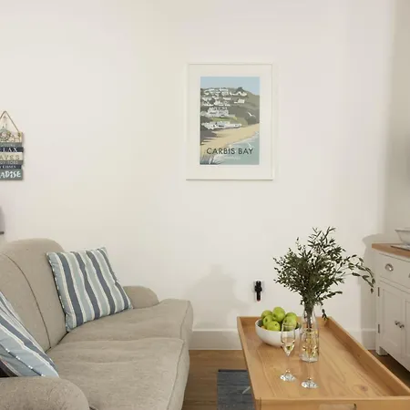 55 Holiday home *